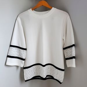 E.Plus Blouse with Sheer Flower Details, Med.